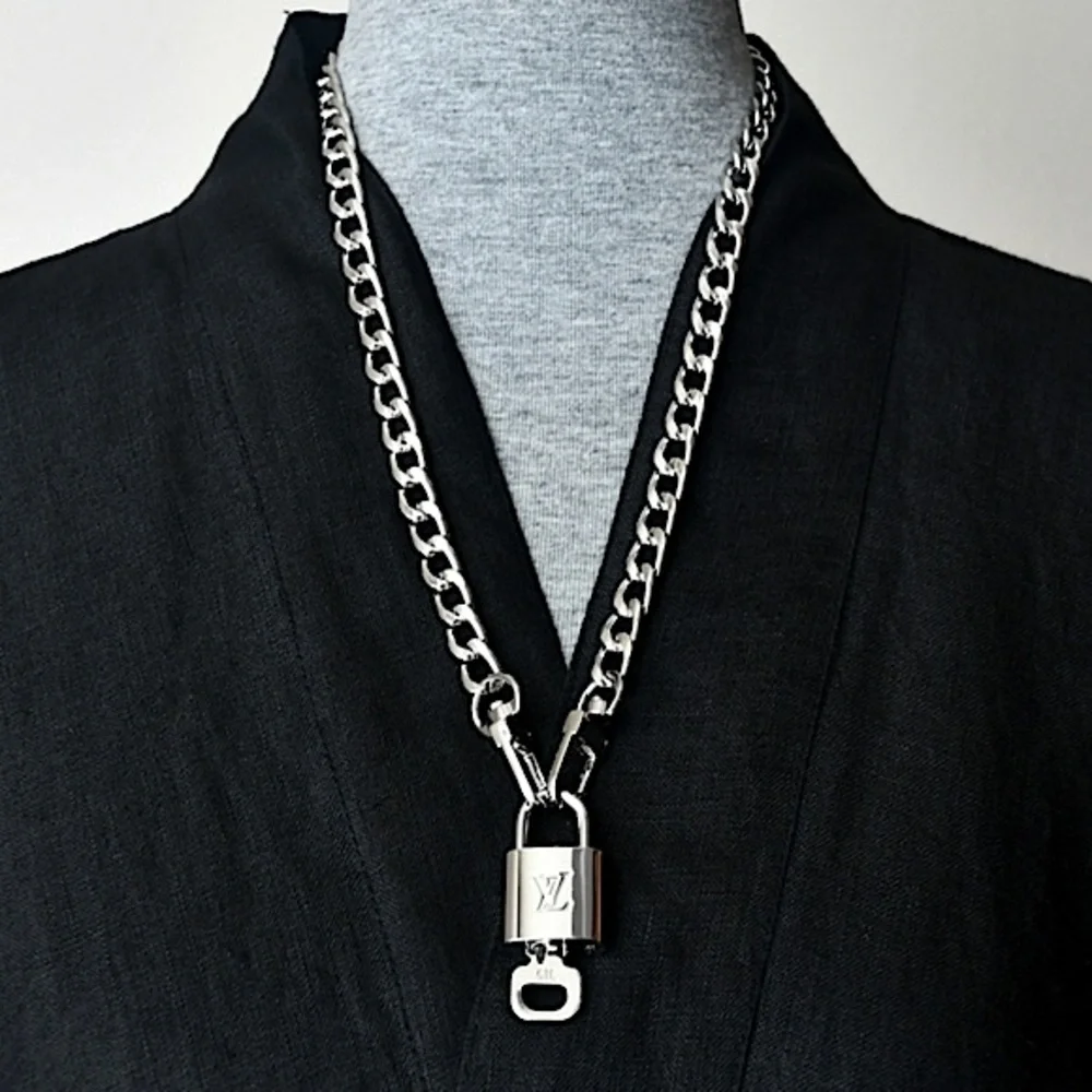 Authentic Louis Vuitton SILVER Lock & Keys Necklace #315 NEW Long & Short Chain - Picture 6 of 11